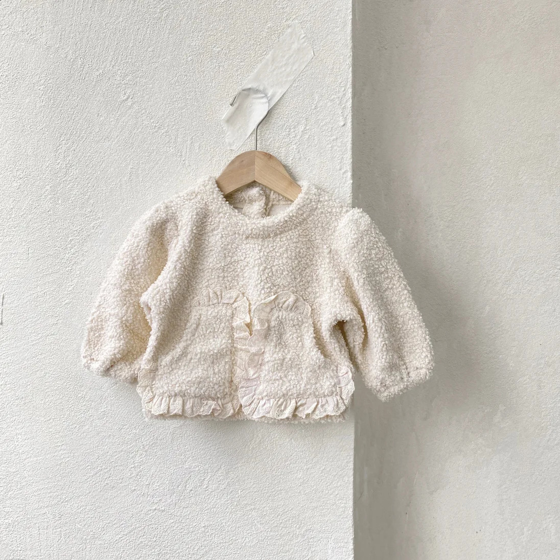 Winter Baby Girl Warm Plush Clothes Set Infant Fleece Sweatshirt Pants Suit Plus Velvet Thick Toddler Girl Outfits 241017