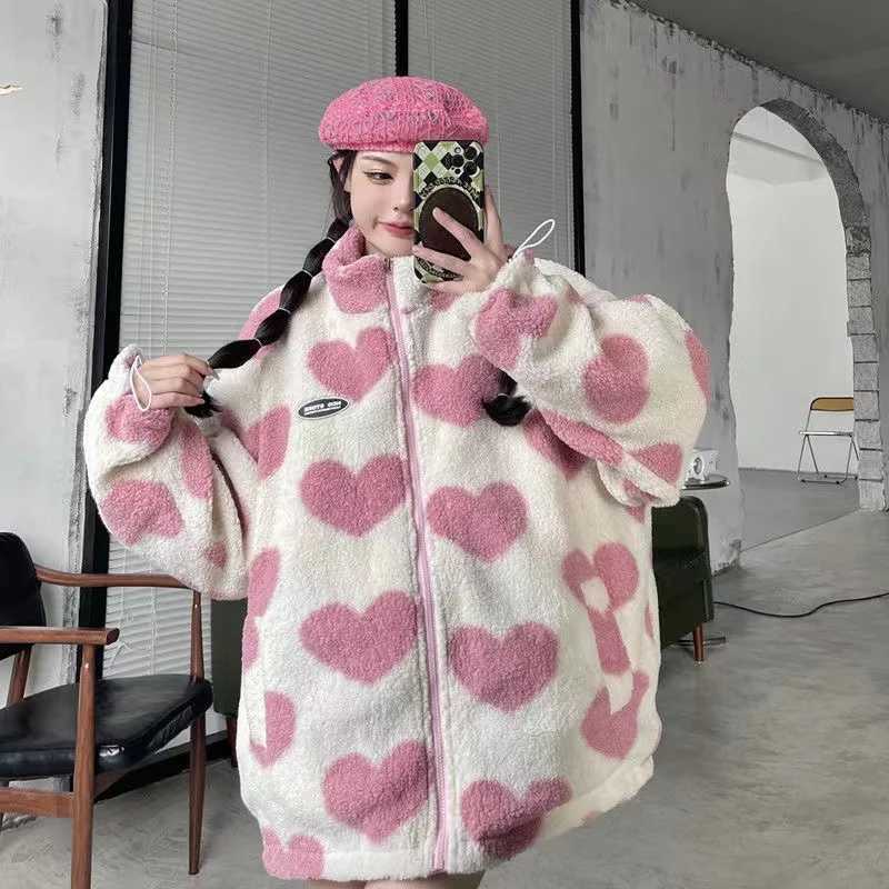 Fashion Double Sided Collar Jacket Couple Loose Jacket Warm Top Men Winter Wear Love Lamb Wool Womens Padded JacketX241018