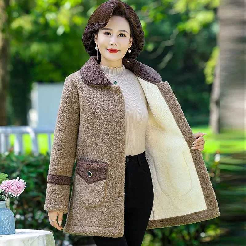 Middle Aged Womens Winter Jacket Lamb Wool Coat New Thicke Cotton Padded Jacket Warm Mid Long Particle Fleece Coat Female ParkaX241018
