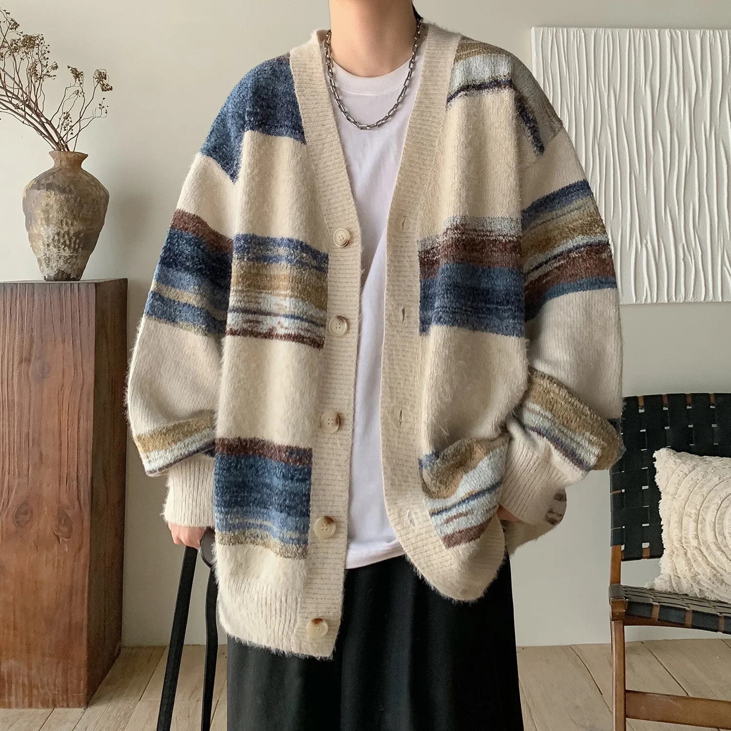Mens Clothing y Knit V Collar Patchwork Cardigan Sweater Coat Long Sleeve Korean Leisure Oversized Knitwear M3XL 241018