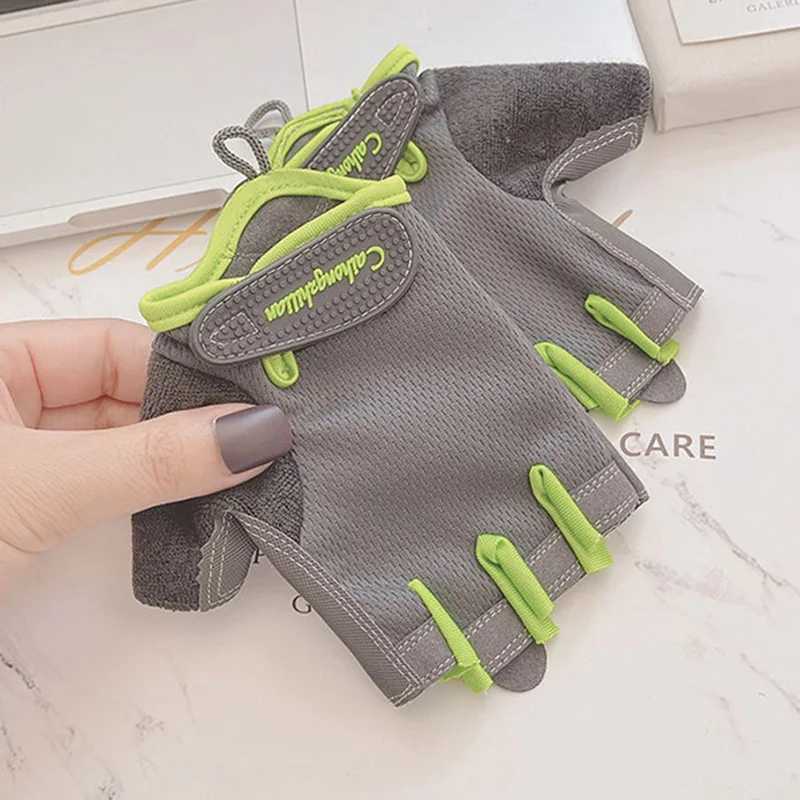 Mens Womens Summer Equipment Yoga Half Finger Ice Silk Fitness Gloves Non slip Exercise Bicycle Gloves N23W241018