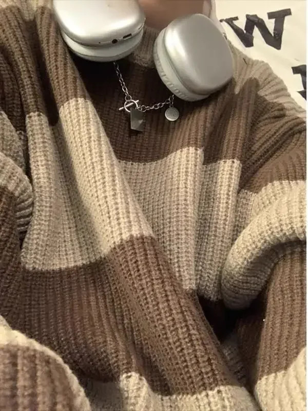 Korean style patchwork striped sweater for men in autumn and winter lazy loose knitted round neck retro trendy 241018