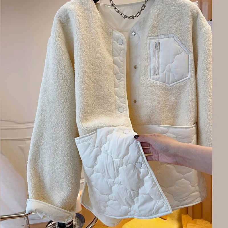 Fleece Jackets for Women Winter Thickened Patchwork Lambhair Oversized Cardigans Long Sleeved Casual Vintage Coats Women TopsX241018