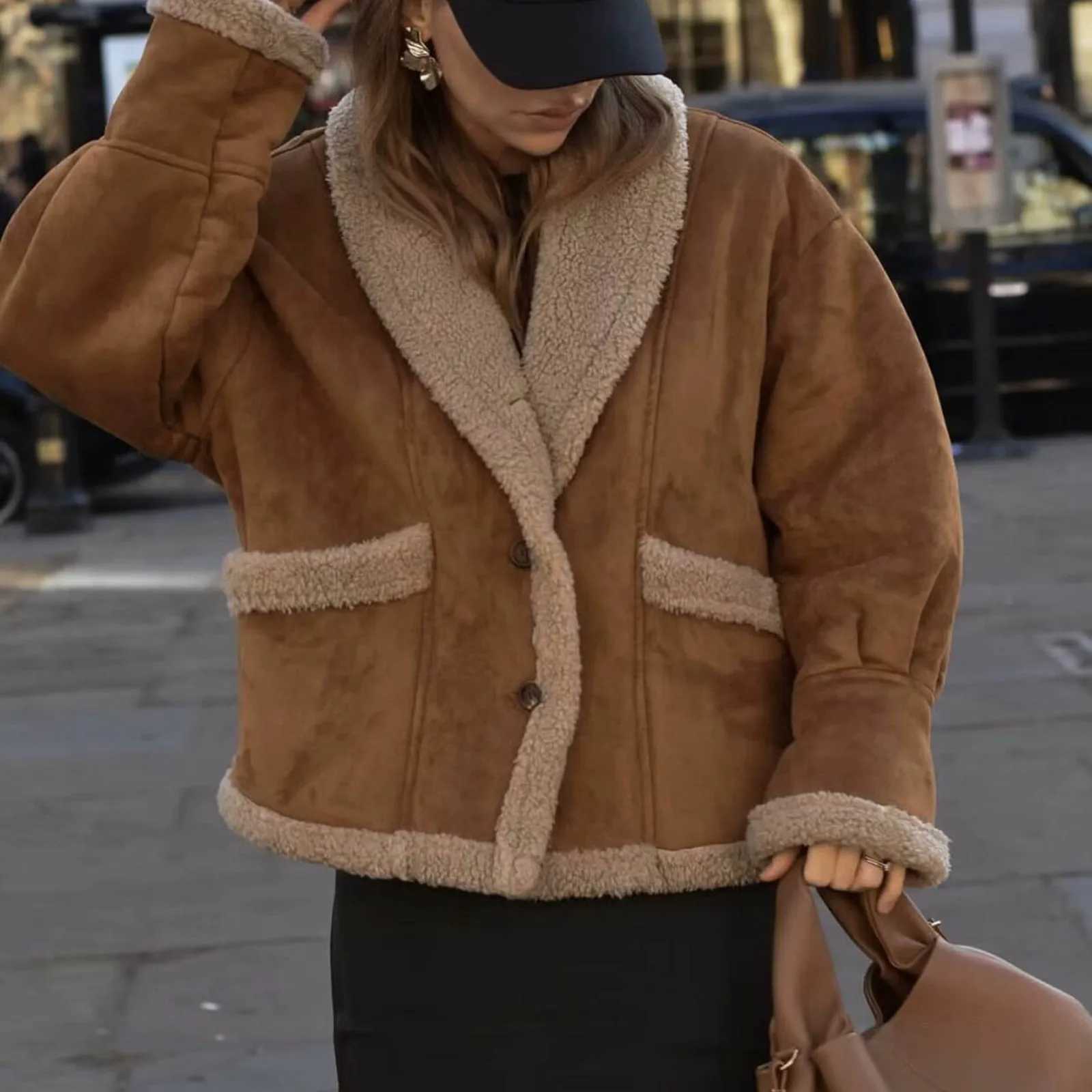 Chic Lapel Lamb Wool Patchwork Coat Women Casual Button With Pocket Thickened Jacket 2024 Autumn Winter New Lady Retro OuterwearX241018