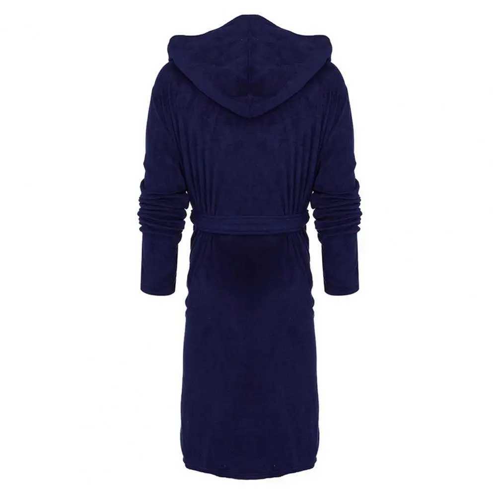 Men Bathrobe Solid Color Skin-touching Anti-freeze Men Flannel Hooded Bath Robe Pajamas for Daily LifeXJ241018