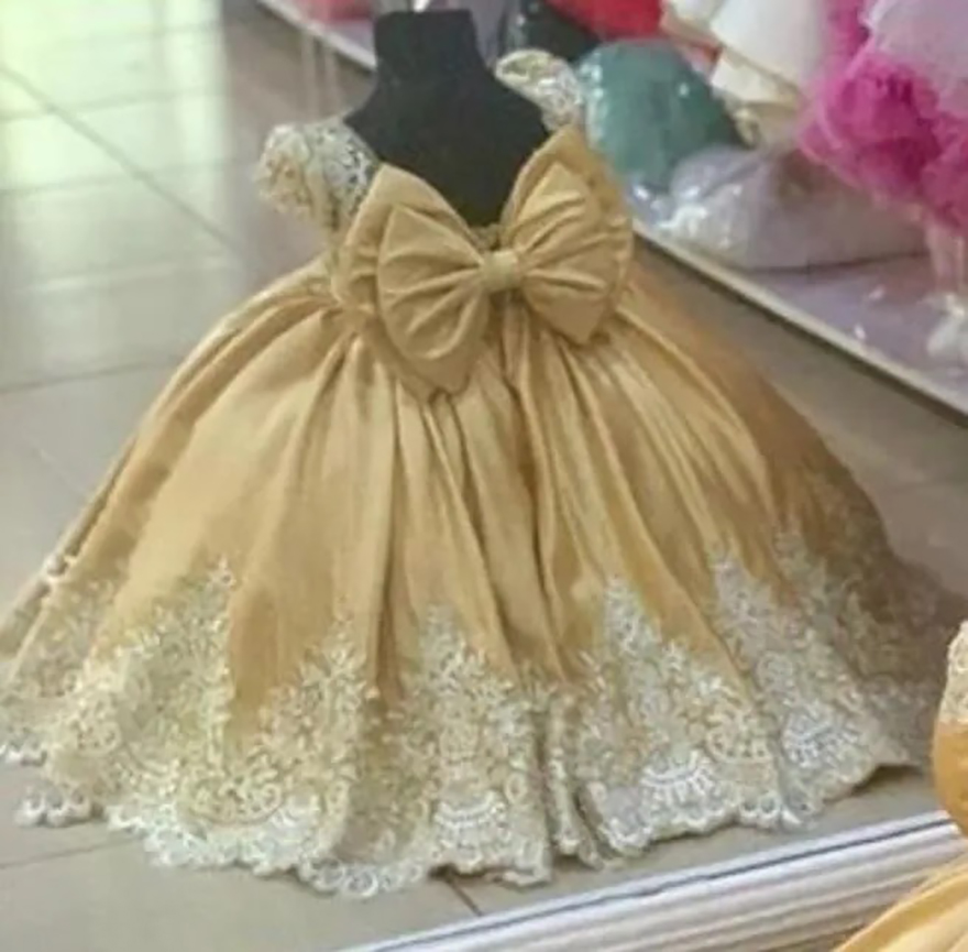 Gold Lace Vintage wer Girl Dresses Sheer Neck Satin Ball Gown Tulle Lilttle Kids Birthday Pageant Weddding Gowns