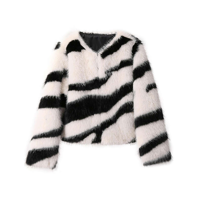 Ins Chic Girls Fluffy Zebra Coat Women Haruku Street Fashion Casual Faux Fox Fur Jacket Female Winter Thick Warm Overcoats