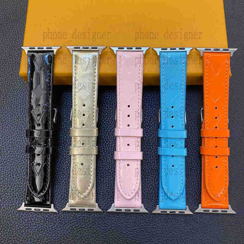 Luxury Designer Watchbands Strap For Apple Watch Band 44 42 45 38 40 41 49 mm iwatch Man And Woman Genuine Leather flower Letter Print