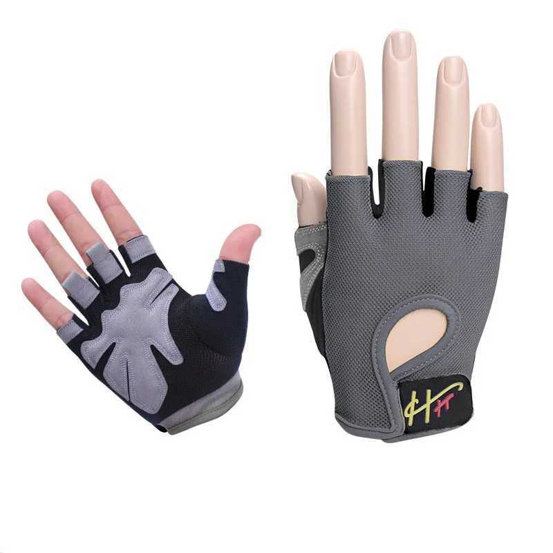 1 pair of lightweight half finger sports gloves multifunctional fitness gym weightlifting training driving glovesW241018