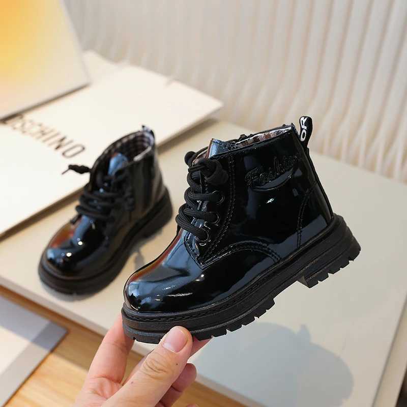 Boots Fashionable childrens Chelsea boots girls British style childrens shoes ankle PU leather boots autumn waterproof boys shoes H241018