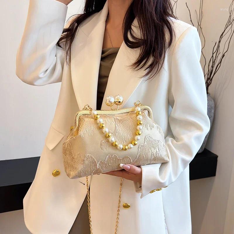 Evening Bags Red Wedding Purse Fashion Party Clutch Bag For Women Designer Lace Handbag Brand Shell Clip Crossbody Small