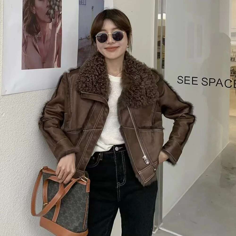 Short Style Fur 2024 Spring And Autumn Women Sheepskin Jacket Tanned Suede Fabric Natural Rabbit Ing, Fashion