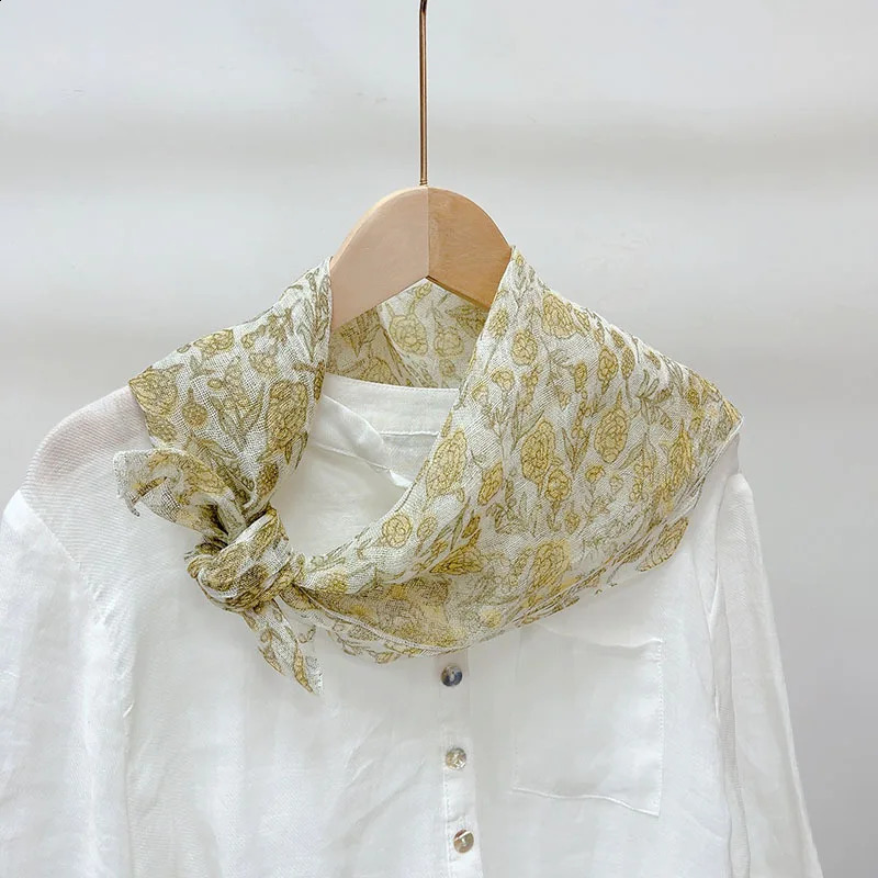 Spring and summer 100% elegant printed lightweight small square scarf slim scarf large-sized scarf 241017