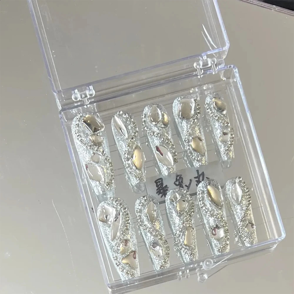Elegance Long Coffin Handmade false Nails Love Bear Rhinestone Decor Simple Fashion Detachable Reusable Full Cover Nails 241017
