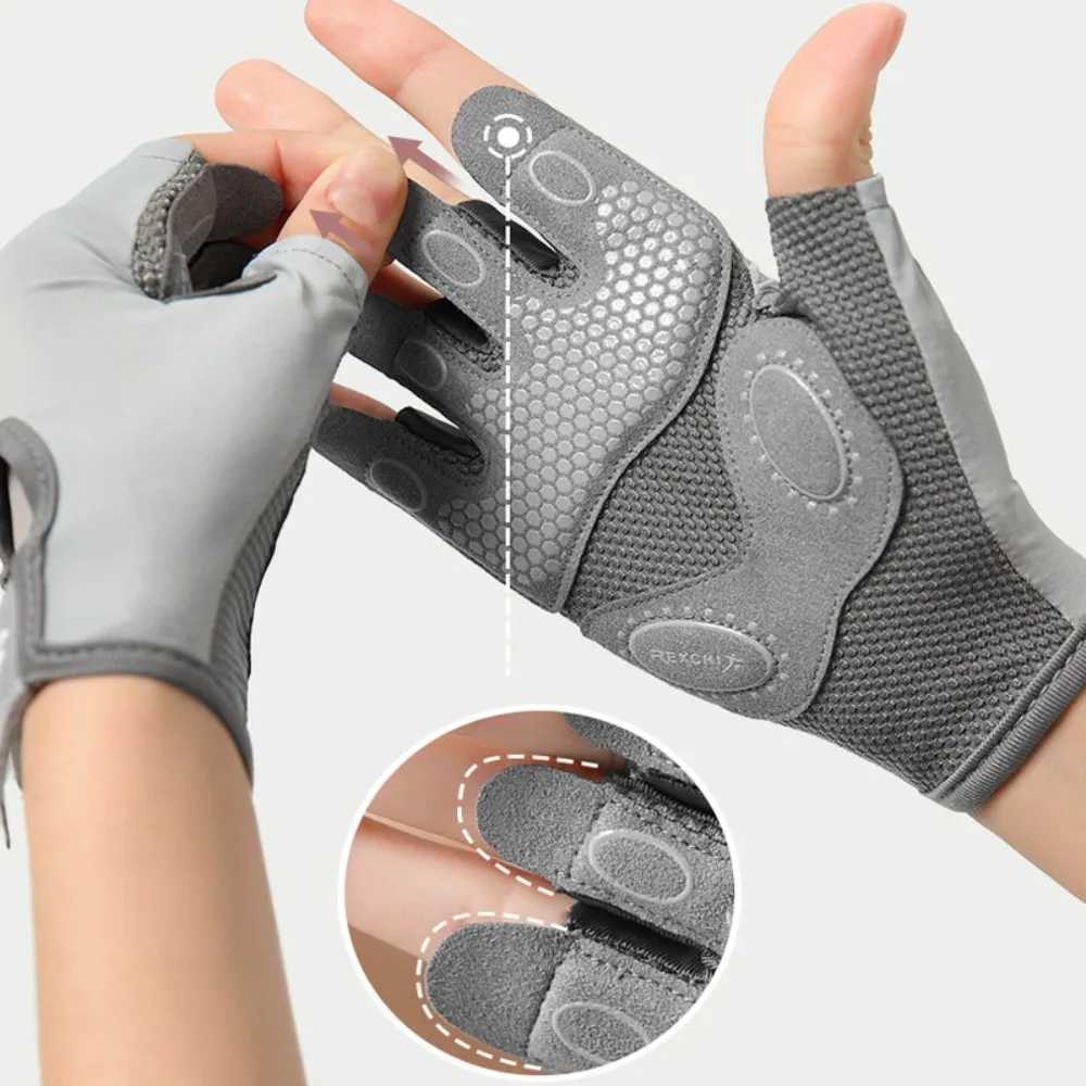 Fitn gloves half finger gloves breathable thin exercise gloves S/M/L Chinlon fitness gloves weightlifting glovesW241018