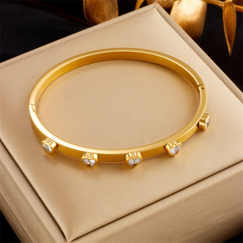 Non Tarnish Zircon Diamond Wristband Bangle Cuff Designer Jewelry Charm Cuban Chain iced out Square Heart Butterlfy Beads Stack Bracelets for Woman Fi