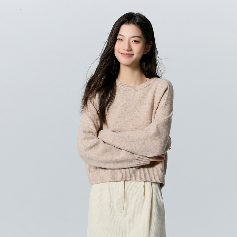 Semir Women Short Insert Shoulder Sleeve Oversize Winter 2024 New Gentle Plain Color Sweater