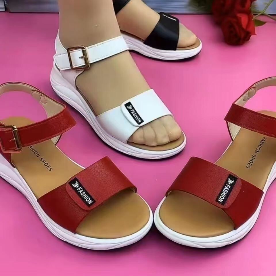 Summer PU Leather Open Toe Women Platform Fashion Buckle Flat Sole Woman Red Outdoor Casual Ladies Beach Sandals Ddmythur