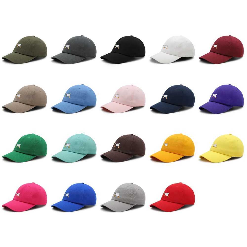 Biting Knife White Goose Baseball Cap Interest Embroidered Duck Dad Hat Cotton Adjustable UnisexX241018