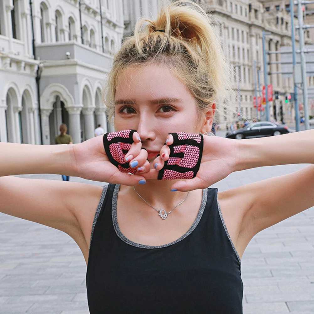 Four finger womens exercise gloves Fitn gym yoga exercise palm protector exercise glovesW241018