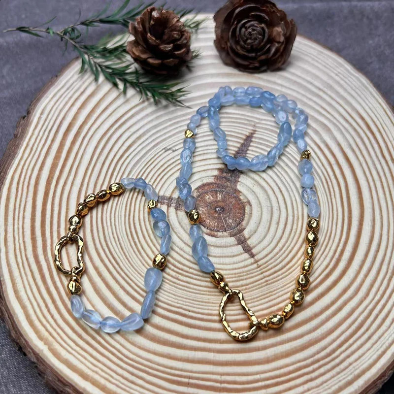 Light blue natural stone bead necklace suitable for women. Irregular stone handmade necklace Bohemian jewelry for summer holidays 241017