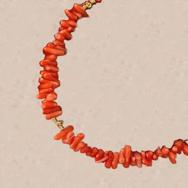 Color Irregular Natural Chip Necklace Womens Fashion Handmade Jewelry Short Necklace Birthday Gift 241018