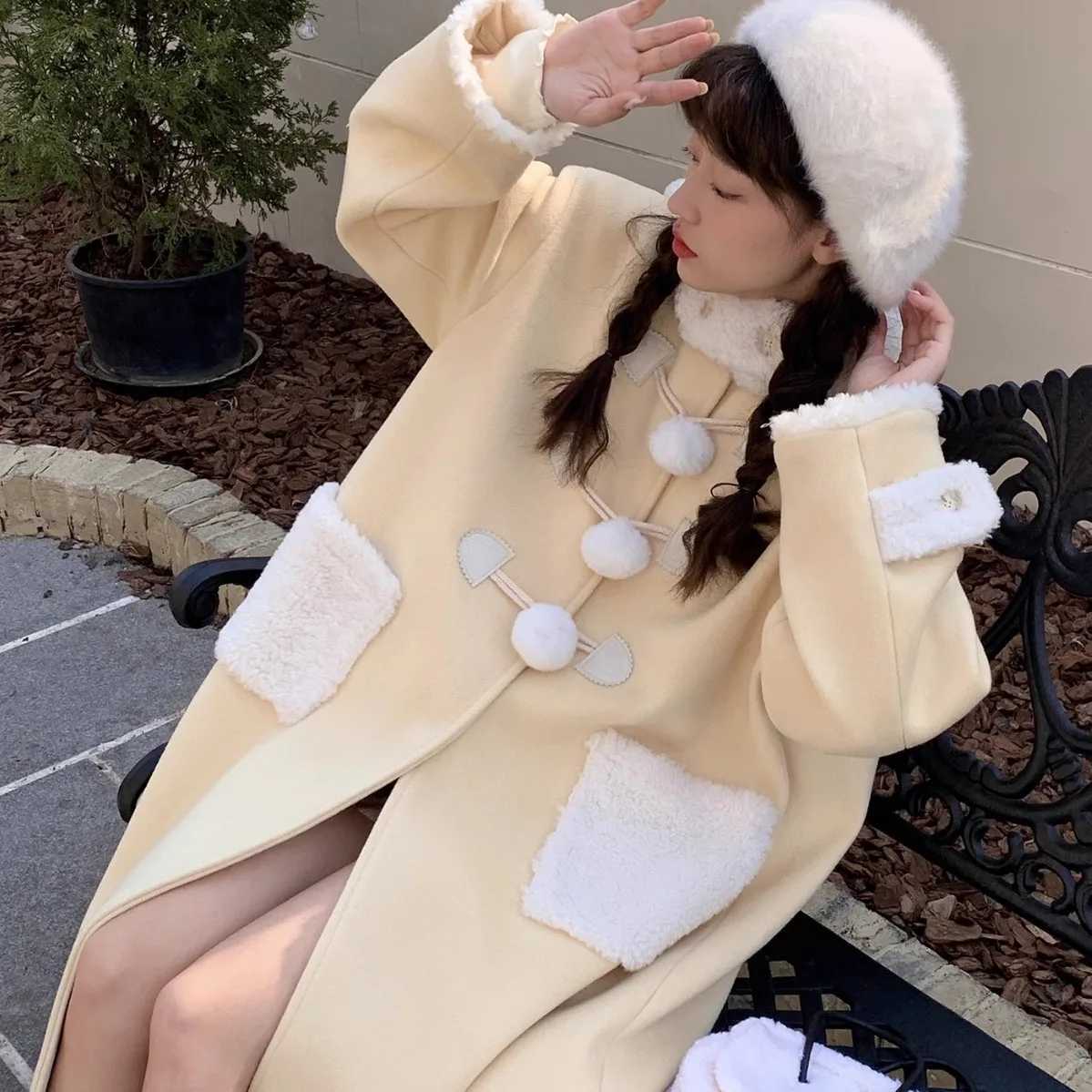 Womens Coat Milk Yellow Lamb Wool Cow Horn Button Woolen Outerwear Autumn Winter New Design Cute Sweet Female ClothingX241009