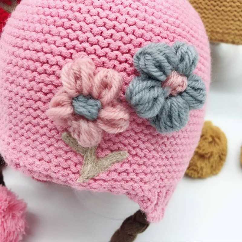 Baby Girl Knitted Braids Hat Flower Pattern Knitting Caps with Ball Winter Warm Baby Beanies 6-24M Kids Hat Child Decoration LX241018
