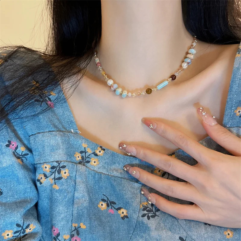 Bridal handmade irregular womens jewelry necklace party gift Bohemian colored natural stone bead necklace vintage necklace 241018