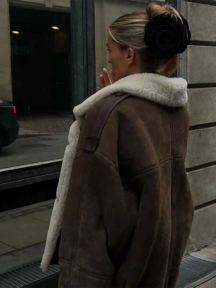 Casual brown Thicken Lamb Wool coat Women chic lapel Long Sleeve button Suede Jacket 2024 Autumn winter Lady Streetwear CoatsX241018