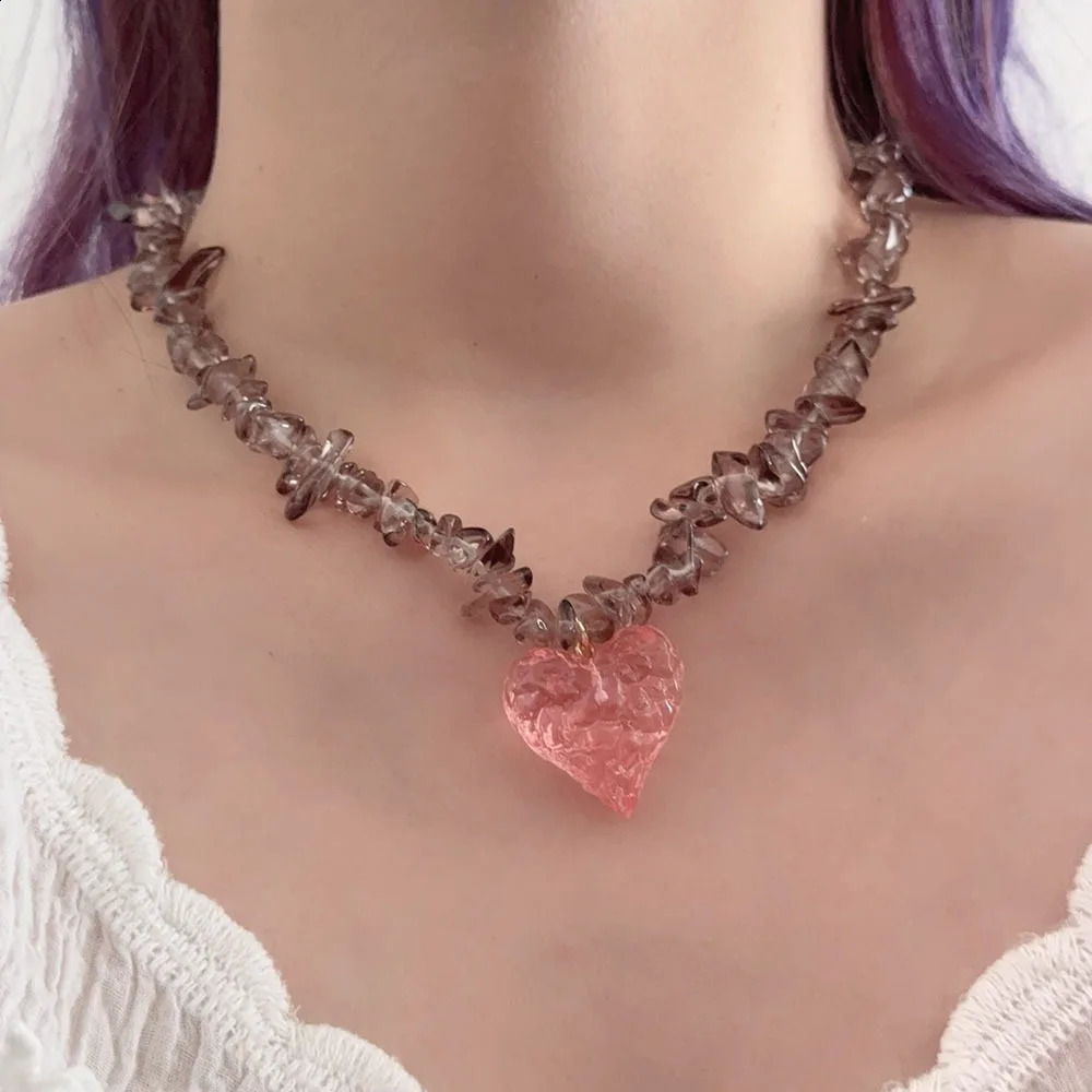 Irregular colored natural stone bead heart-shaped necklace necklace chain accessories 241018