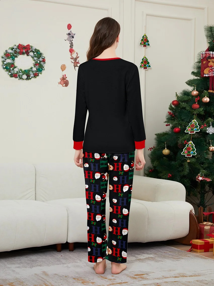Christmas matching family pajamas Santa Claus cartoon Pjs adult childrens clothing set baby jumpsuitdog suit 241007