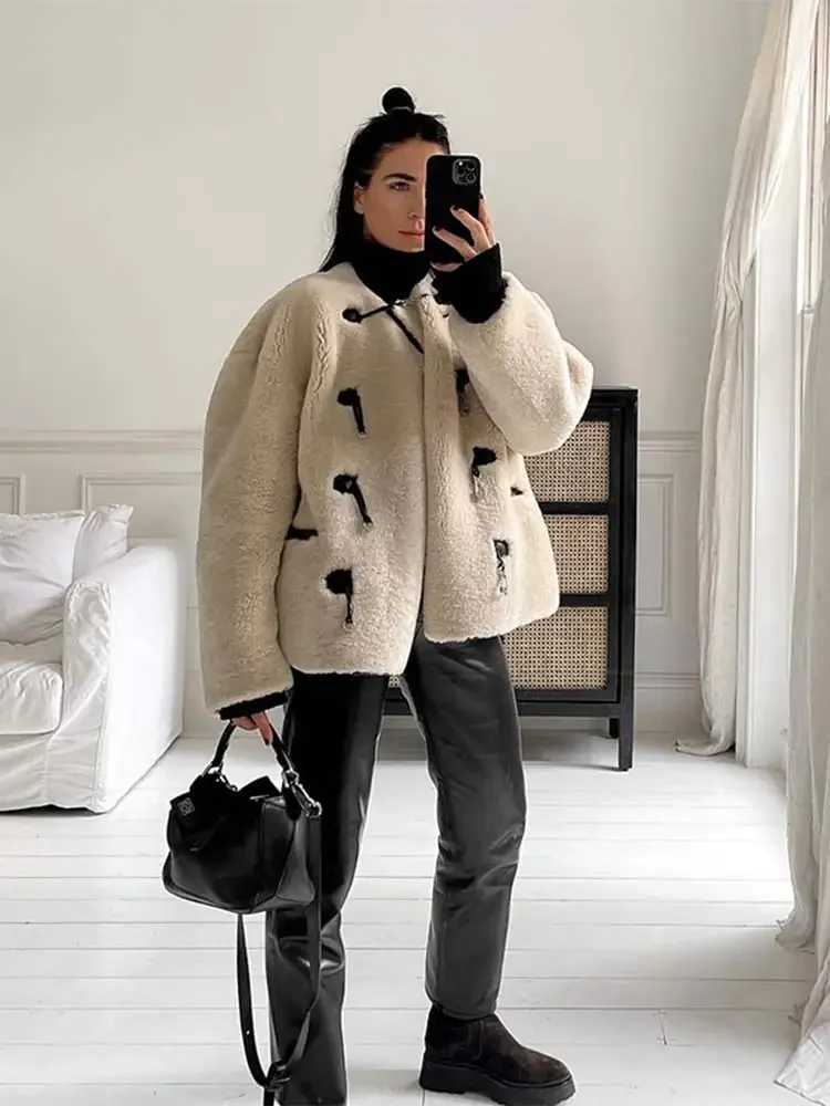 Warm O Neck Hook Womens Lamb Wool Jacket Casual Pocket Solid Long Sleeved Chic Coats New Autumn Winter Fashion Street OuterwearX241018
