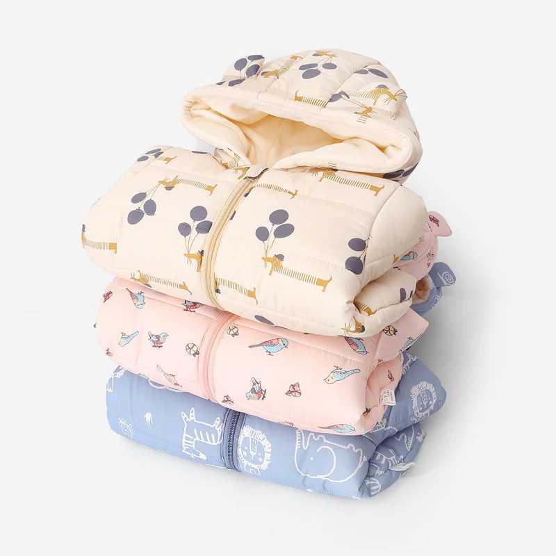 Girl and boy autumn winter coat cartoon printed jacket new childrens warm jacket cute and lightweight cotton jacket for children M241018