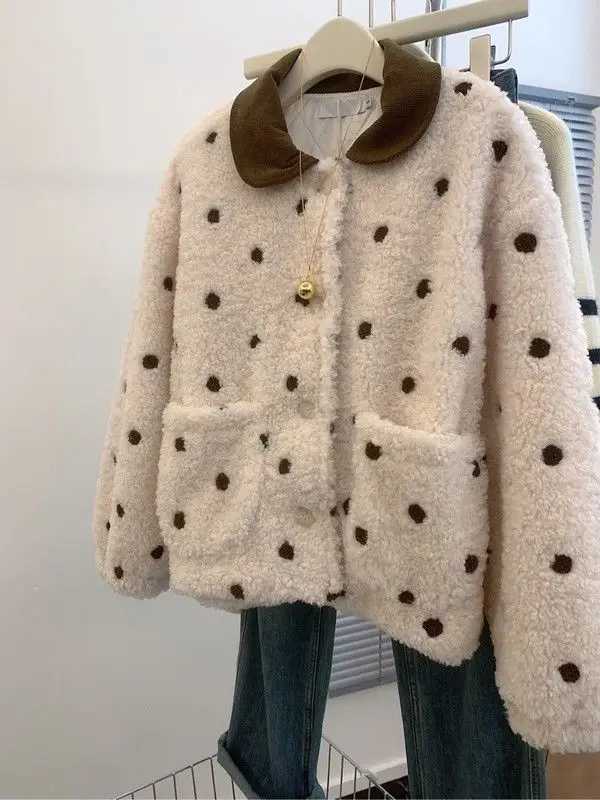 Women Winter Clothing Loose Warm Thickened Jackets Winter Coat Fashion Color Contrast Splicing Collar Polka Point Lamb Wool CoatX241018