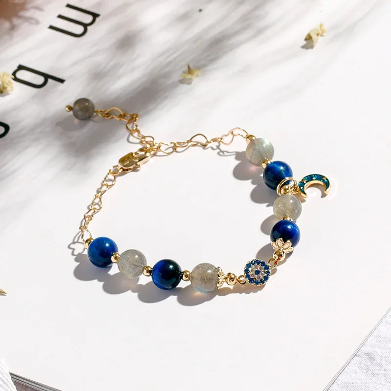 Moon shaped Natural Stone Blue Eye Grey Moon Stone Natural Crystal Bracelet Beads Women's Fashion Jewelry Bracelet