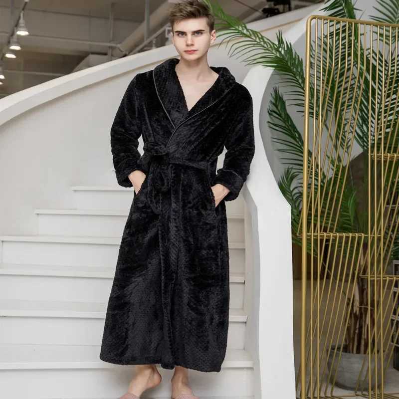 Autumn Winter Bathrobe Couple Pajamas Bridal Long Robe Flanne Pajamas Warm Thick Soft Homewear Design Luxury Brands NightwearXJ241018