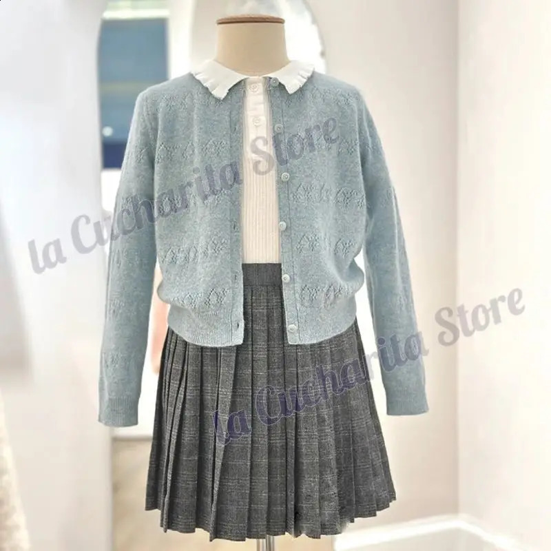 Customize girls cardigans for the autumn and spring season cherry knitted childrens clothing autumn y girls cardigans 241017
