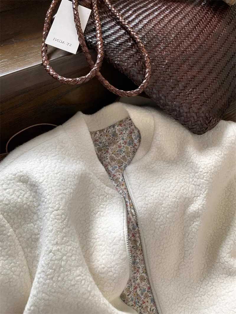 White Lamb Wool Jacket Liner Floral Print Stand Collar Zipper Pockets Short Coat Chic Design Korean Style All Match FashionX241018