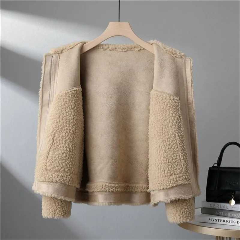Winter Short Lambswool Coat Women 2023 New Fashion Granular Shearling Jacket Turndown Collar Pocket Zipper Outerwear FemaleX241018