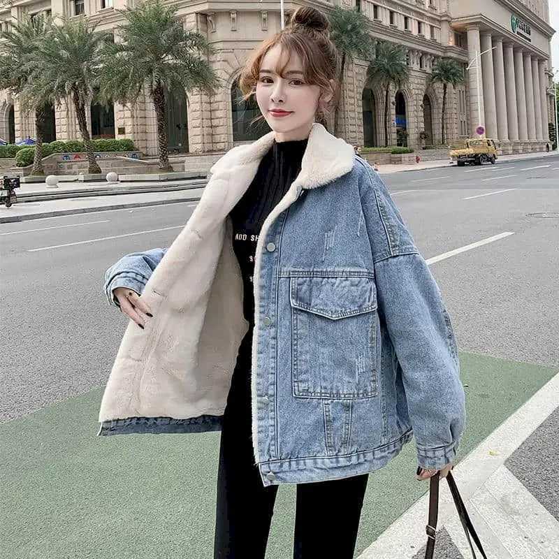 Womens Lamb Wool Denim Jacket Vintage Fashion Coats Autumn Winter All-match Thicken Korean Loose Mid-length Casual Jean JacketsX241018