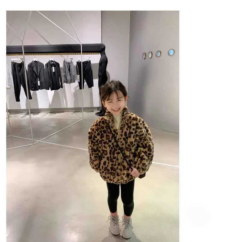 Coats childrens leopard print thick loose jacket autumn girls plush warm top childrens clothing simple M241018