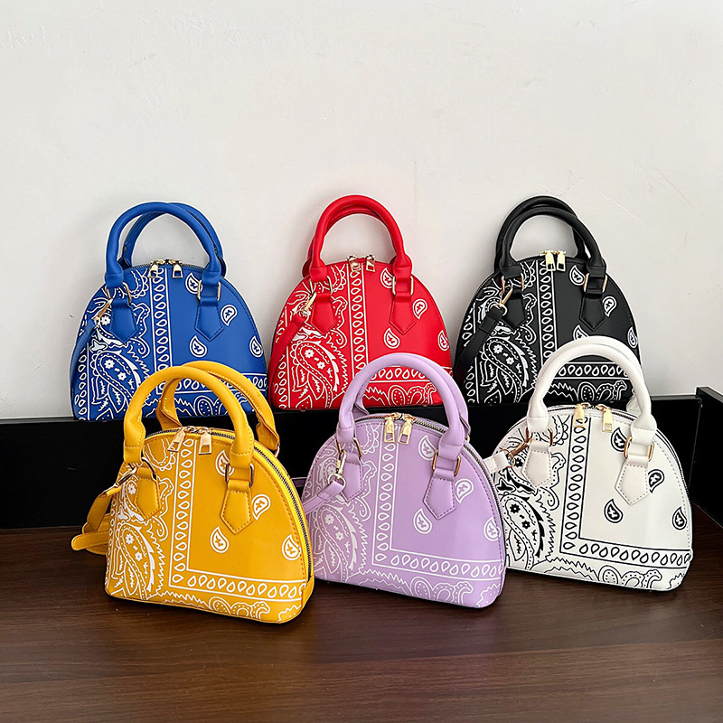 2025S Fashion Designer Women Handbag Shell Clutch Totes Purse Tote Leather Shoulder Ladies Crossbody Bag