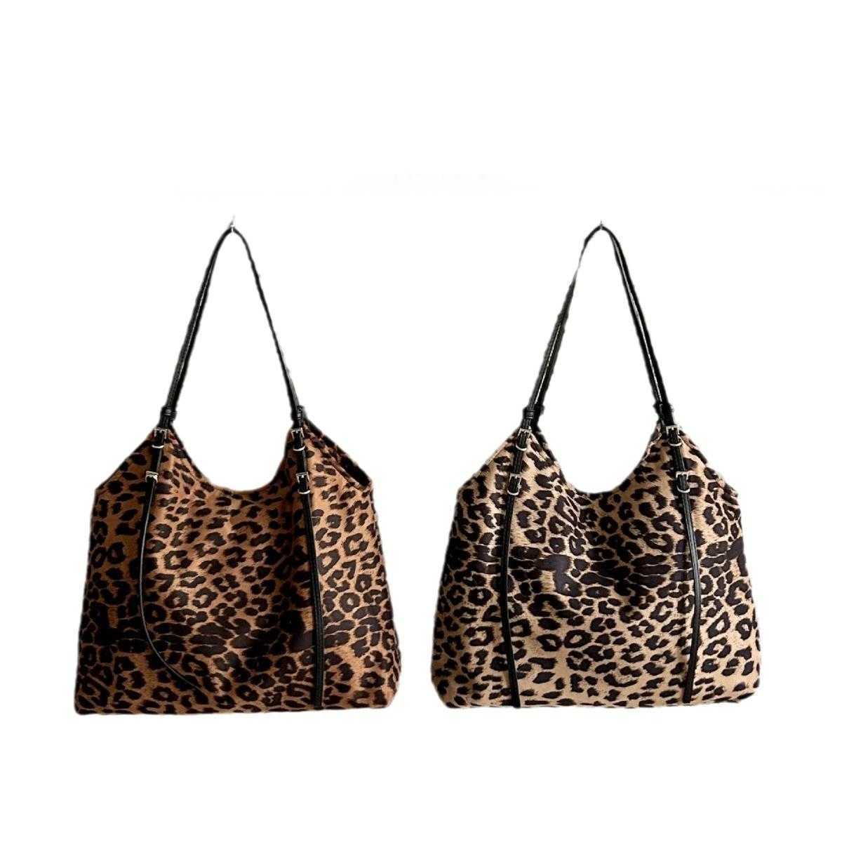 leopard print horse armpit bag, high-end and versatile shoulder bag for spicy girls 241015
