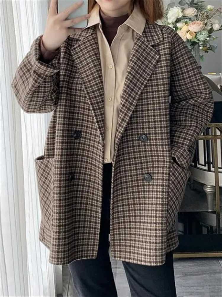 Woolen Suit Jacket Womens Outwear Retro Mid-length Plaid Coats Autumn Women Trench Coats Thin Overcoats OL Casual Female CoatX241009