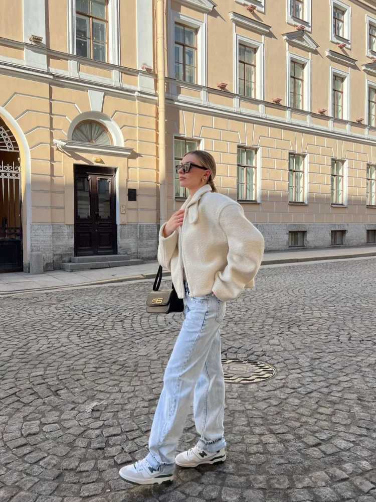 Casual Lamb Wool Solid Lapel Womens Jackets Fashion Zipper Long Sleeve Short Coats 2024 New Autumn Female Thick Warm OuterwearsX241018