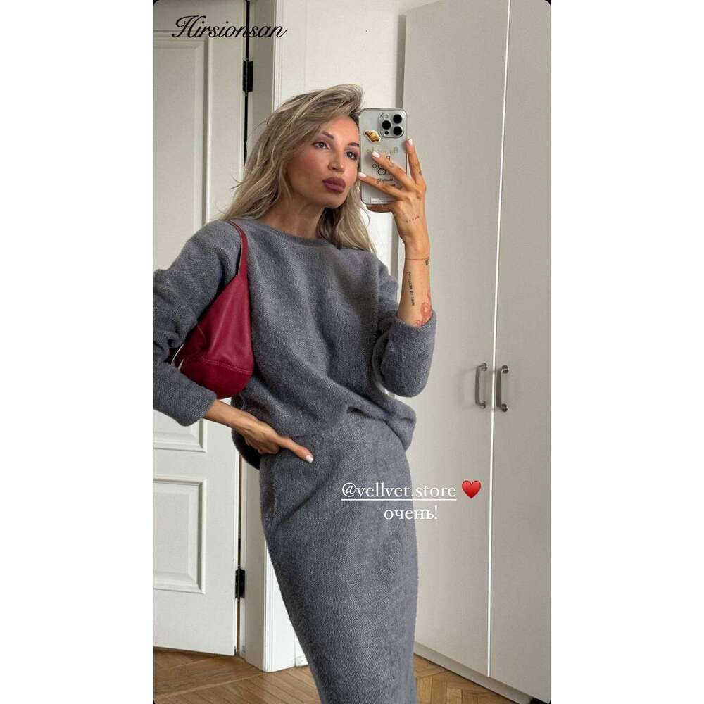 Hirsionsan Soft Elegant Vintage Women Suits 2 Pieces Female Skirt Sets O Neck Sweater & Midi Dress Knitted Tracuit