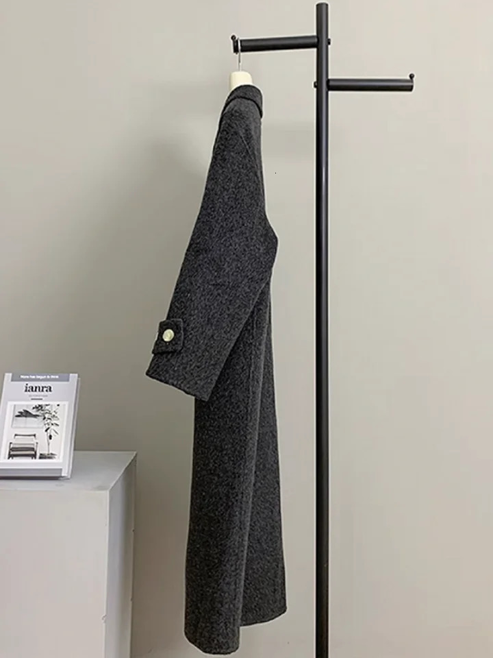 Autumn Winter Women Vintage Horn Button Double Faced Wool Coat Long Blends Fashion Loose Fit Thick Windbreaker Trench 241018
