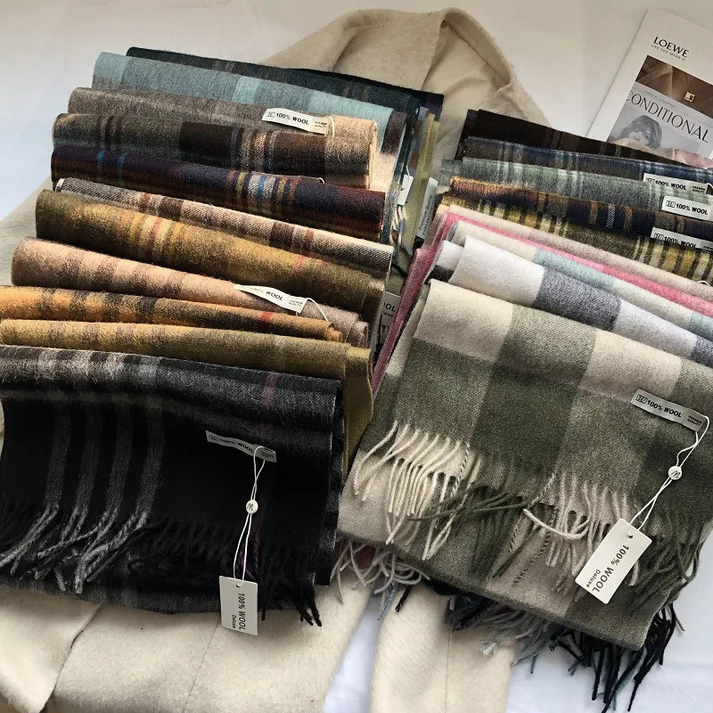 Fashionable and classic plain weave cashmere scarf for autumn and winter women soft and lightweight warm muffler for men high-quality 241009