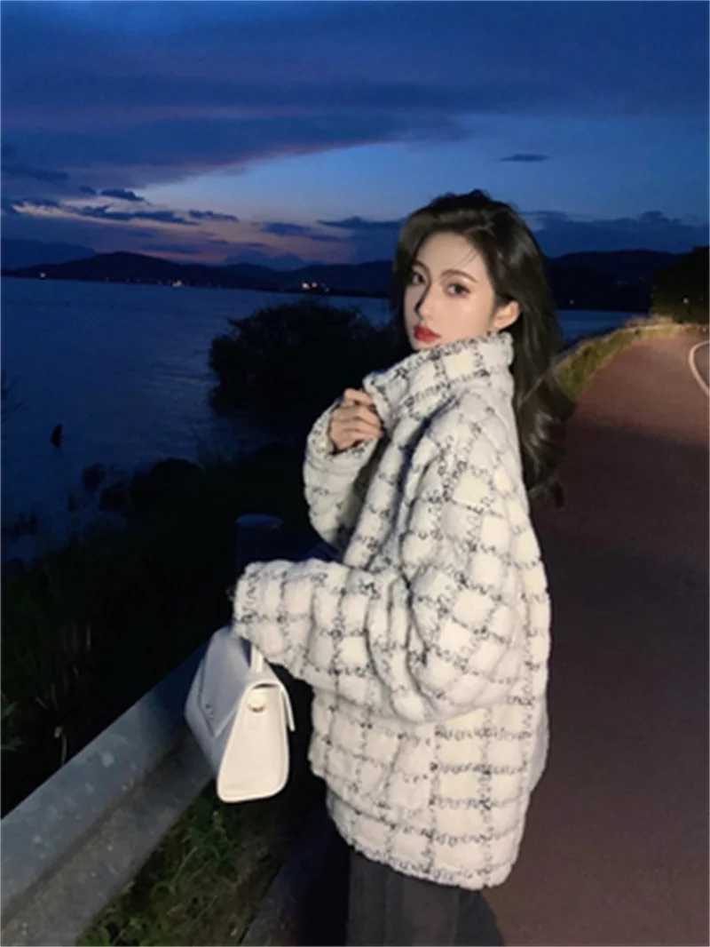 Senior Sense Lamb Wool Coat Women Winter 2022 New Padded Jacket Baseball Suit Fashionable Warm Lamb Wool Coat Cotton Clothing X5X241018